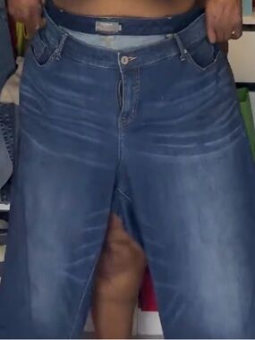 torrid Women's Boyfriend Jeans - Blue Wash